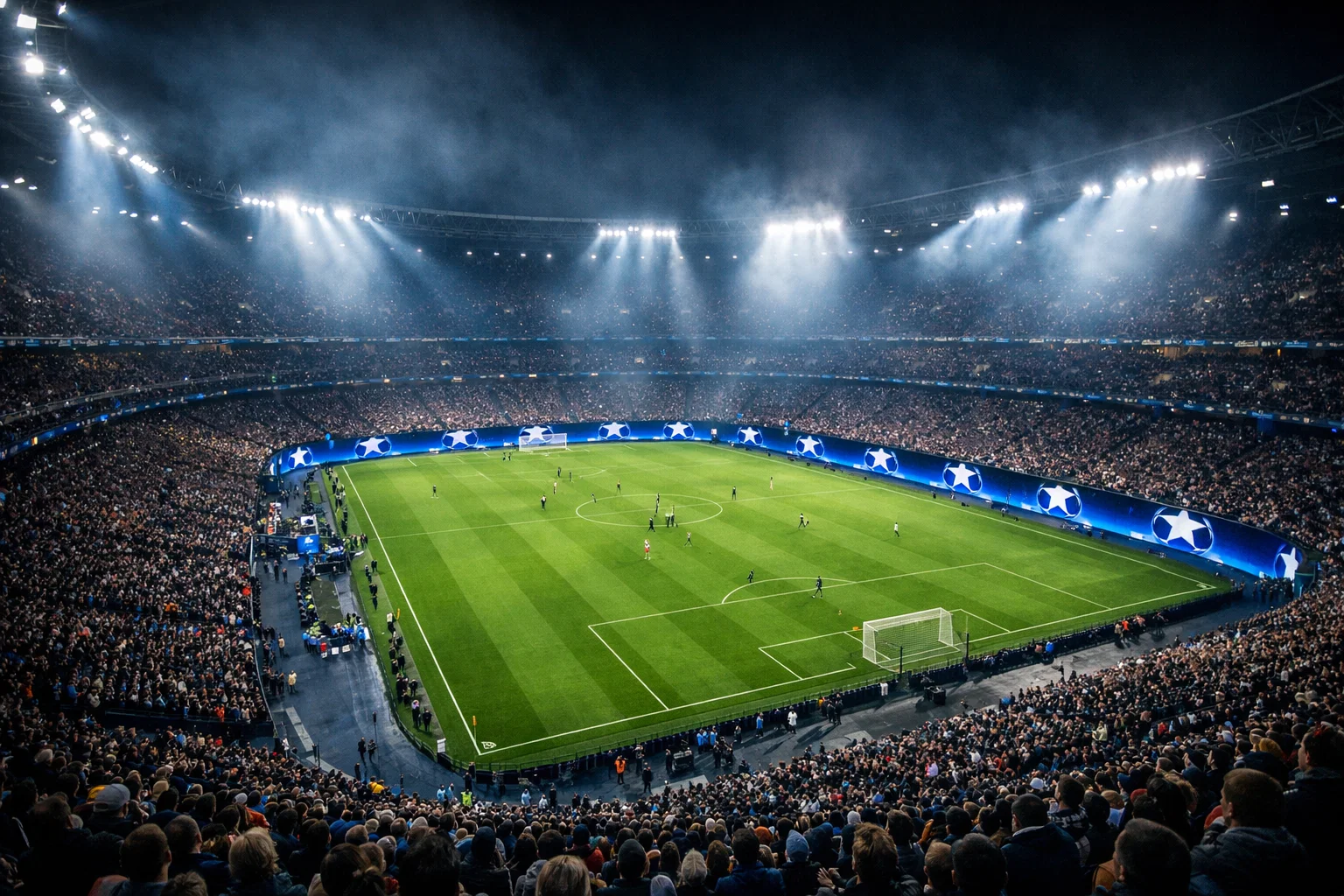 Fußballstadion bei Flutlicht am Abend der Champions League